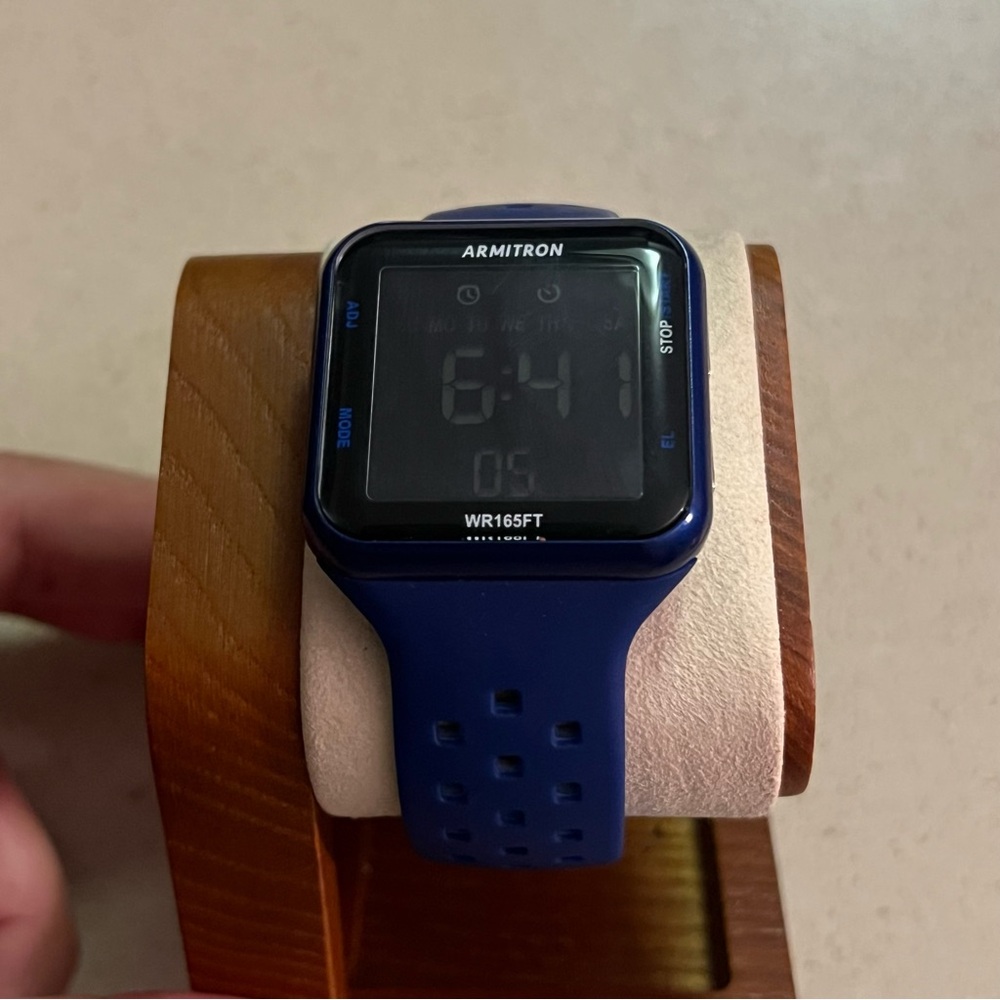ARMITRON Pro Sport Multi Functional Digital Watch - Picture 5 of 6